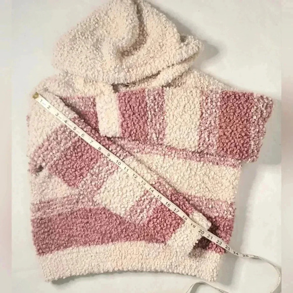 Hippie rose Knitted Fluffy Hooded Cropped Pullover Sweater Sz Small NWOT - Picture 6 of 9